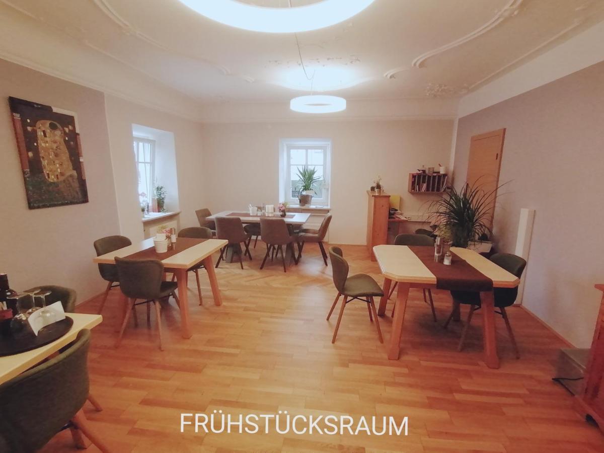 Taferne In Koestendorf - Ferienwohnung Monteurzimmer Neumarkt am Wallersee Εξωτερικό φωτογραφία