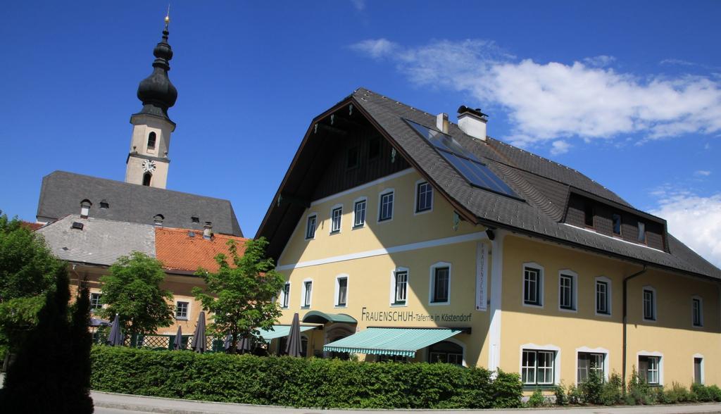 Taferne In Koestendorf - Ferienwohnung Monteurzimmer Neumarkt am Wallersee Εξωτερικό φωτογραφία